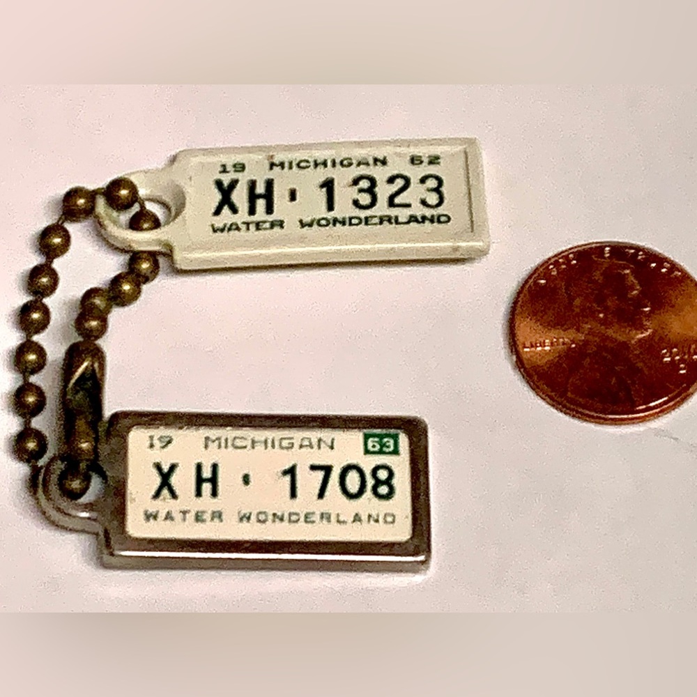 Vintage Set of 2 1950s 1960s Winter Wonderland Mini MICHIGAN License Plates